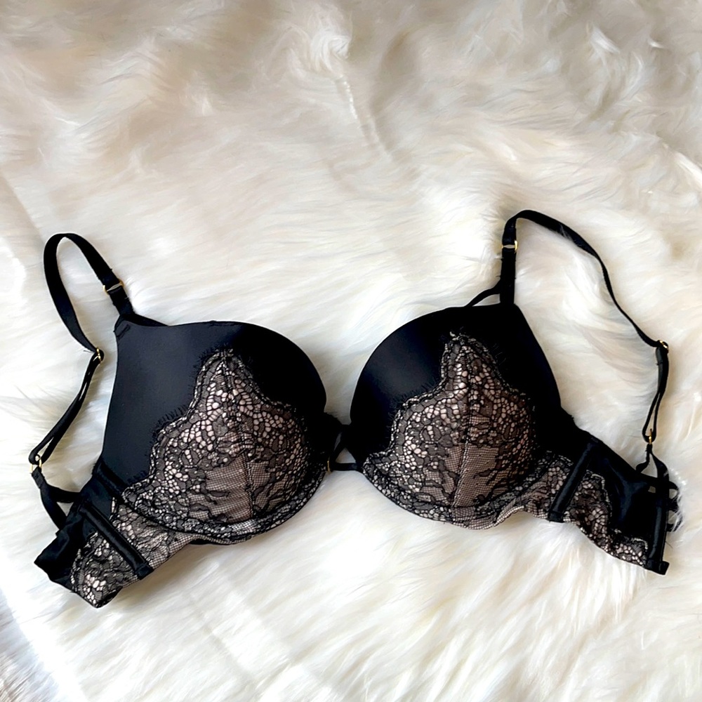 Victoria Secret bombshell add 2 cups bra